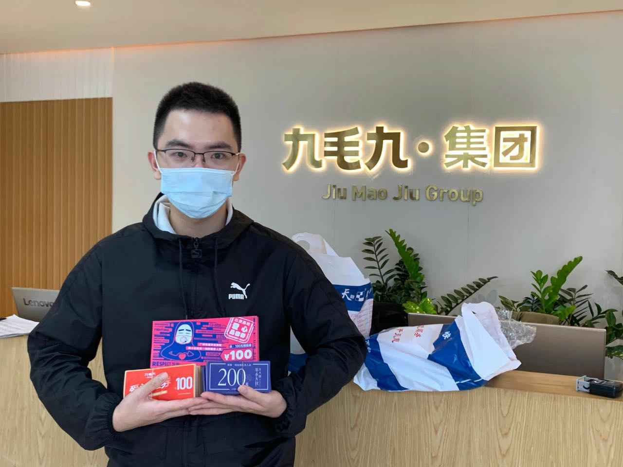 致敬英雄 · 暖爱广州 | hth华体官网首页登录入口_华体（中国）在行动